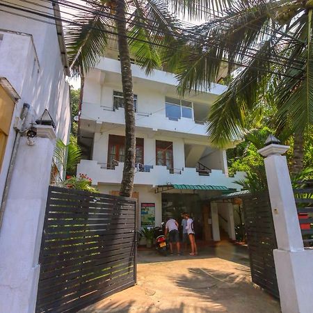 Holiday Inn Unawatuna Exteriér fotografie