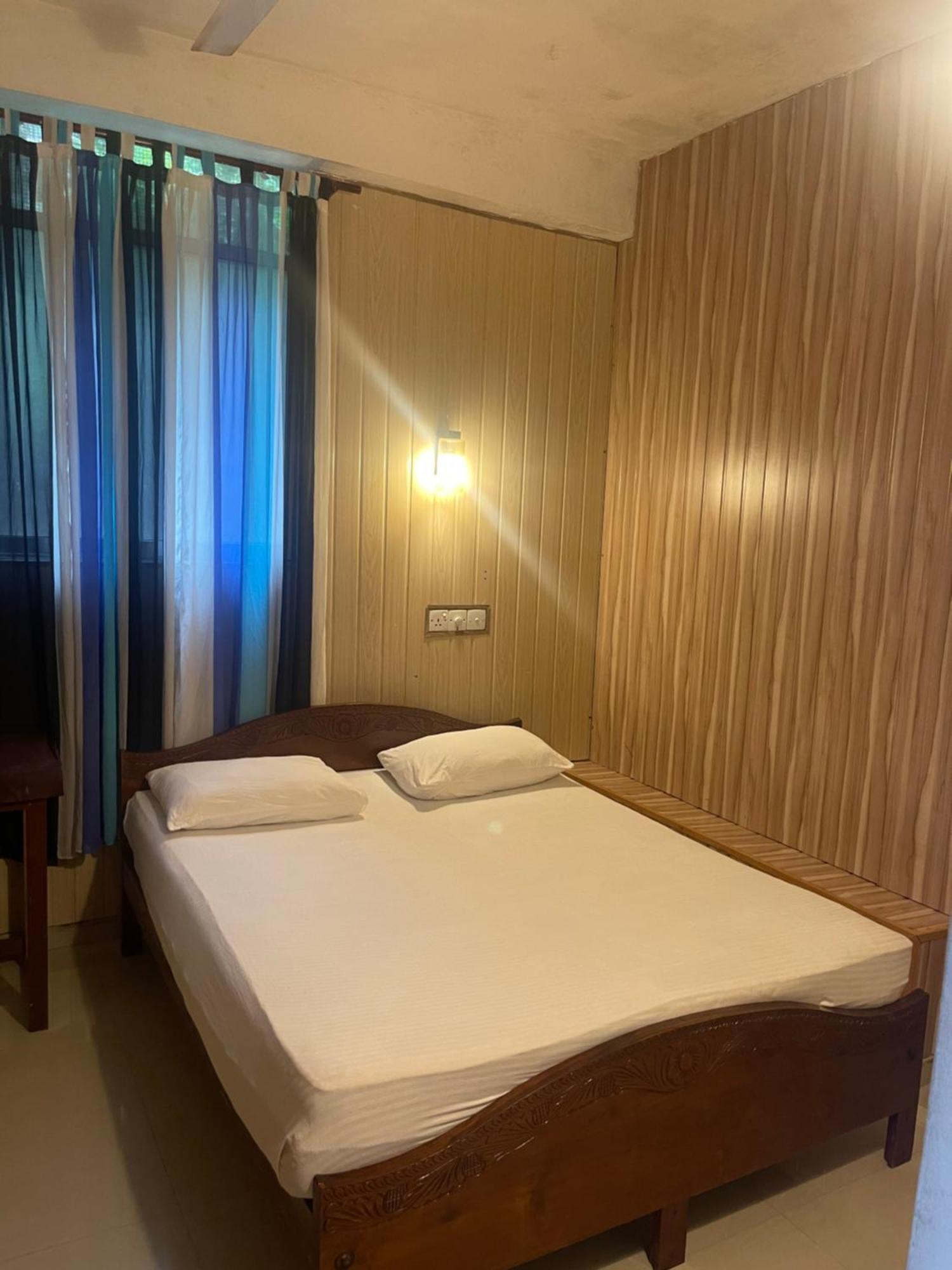 Holiday Inn Unawatuna Exteriér fotografie